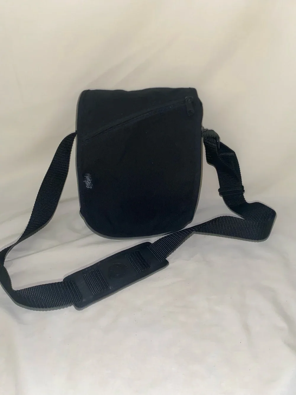 Black Crossbody Shoulder Bag for Men - Compact Everyday Carry